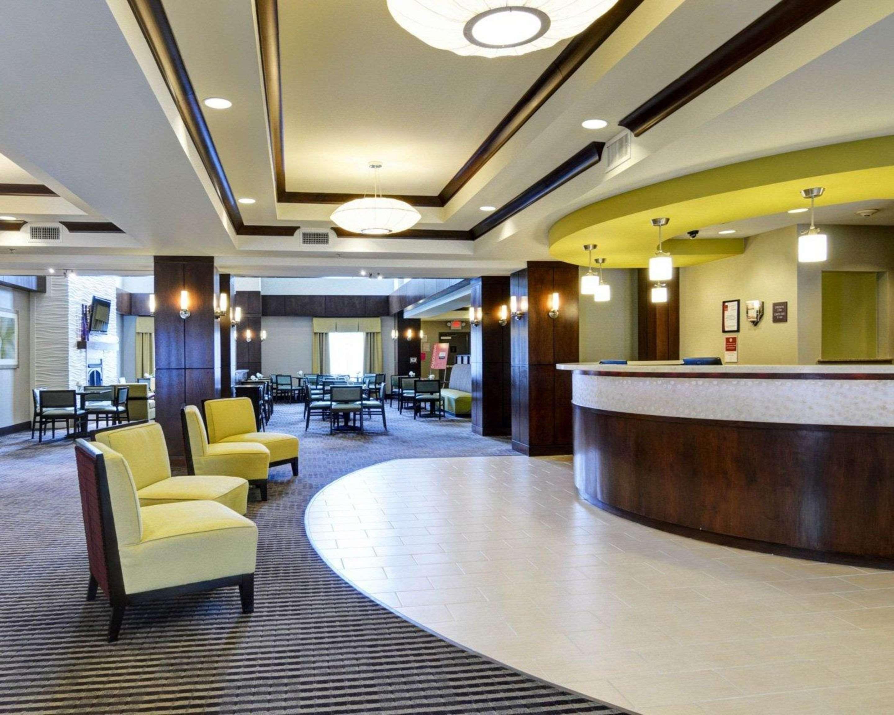 Comfort Suites Little Rock Extérieur photo